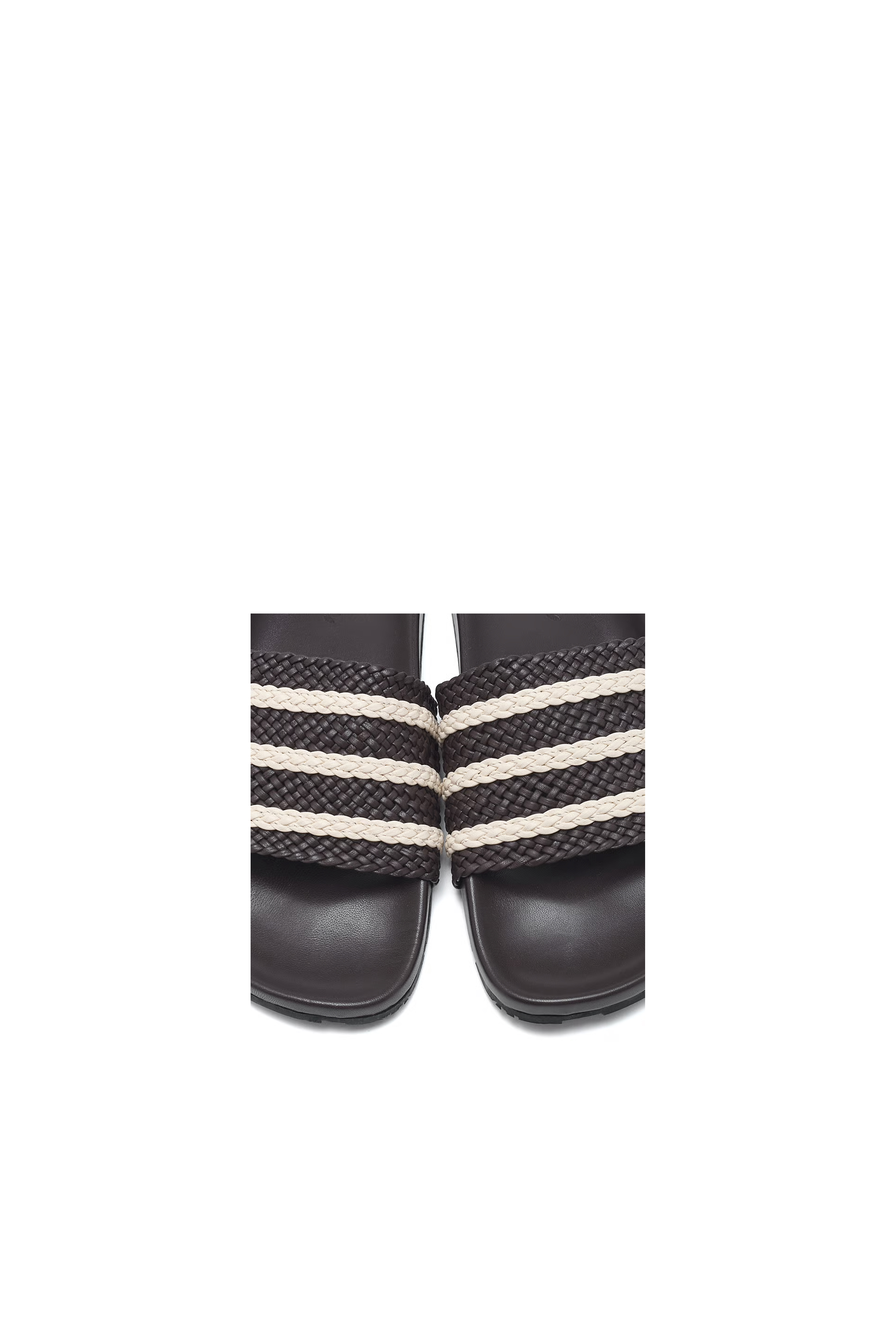 WB ADILETTE thumbnail 5