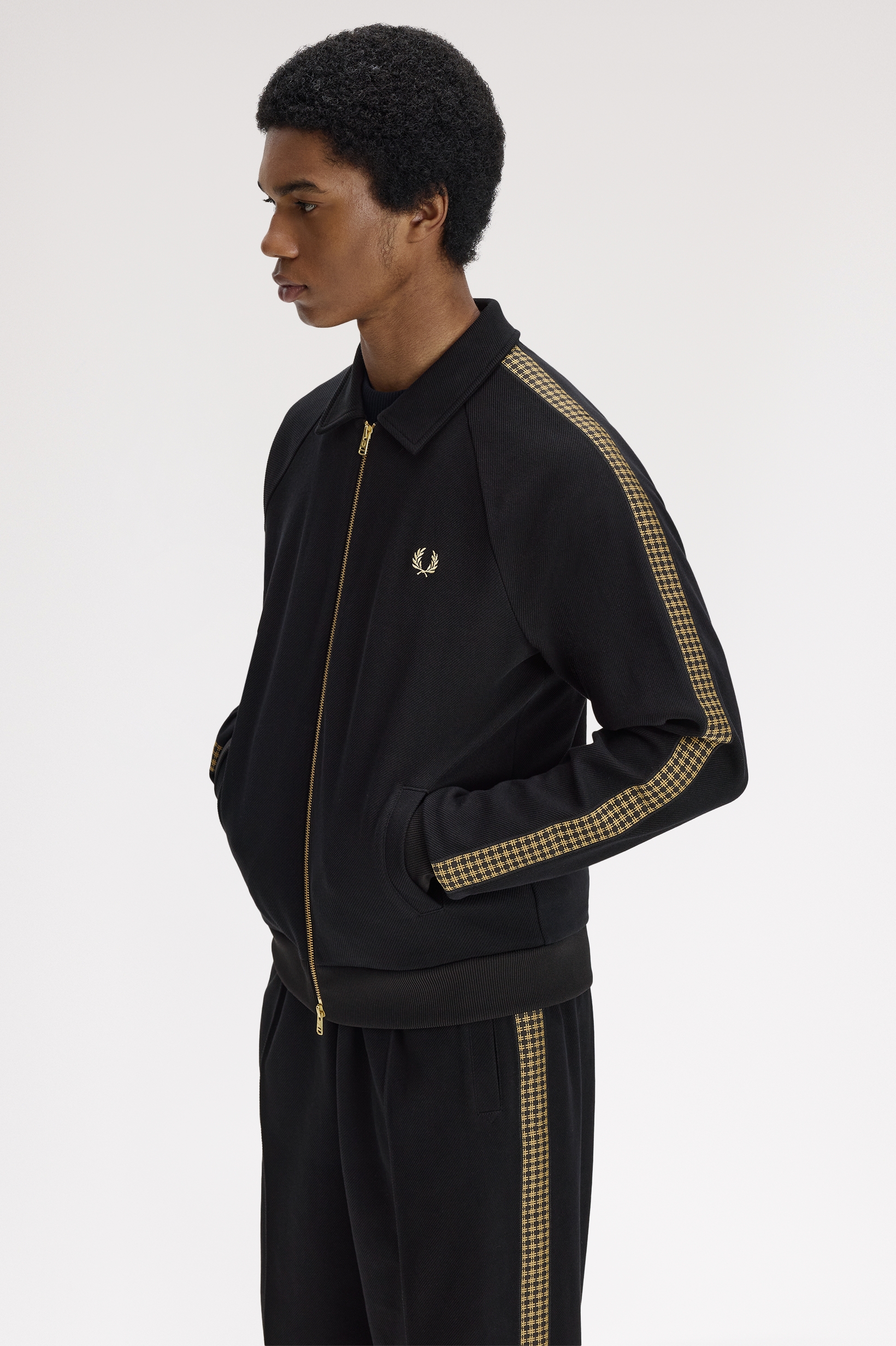 MEN'S CROSS TAPE TRACK JACKET thumbnail 3