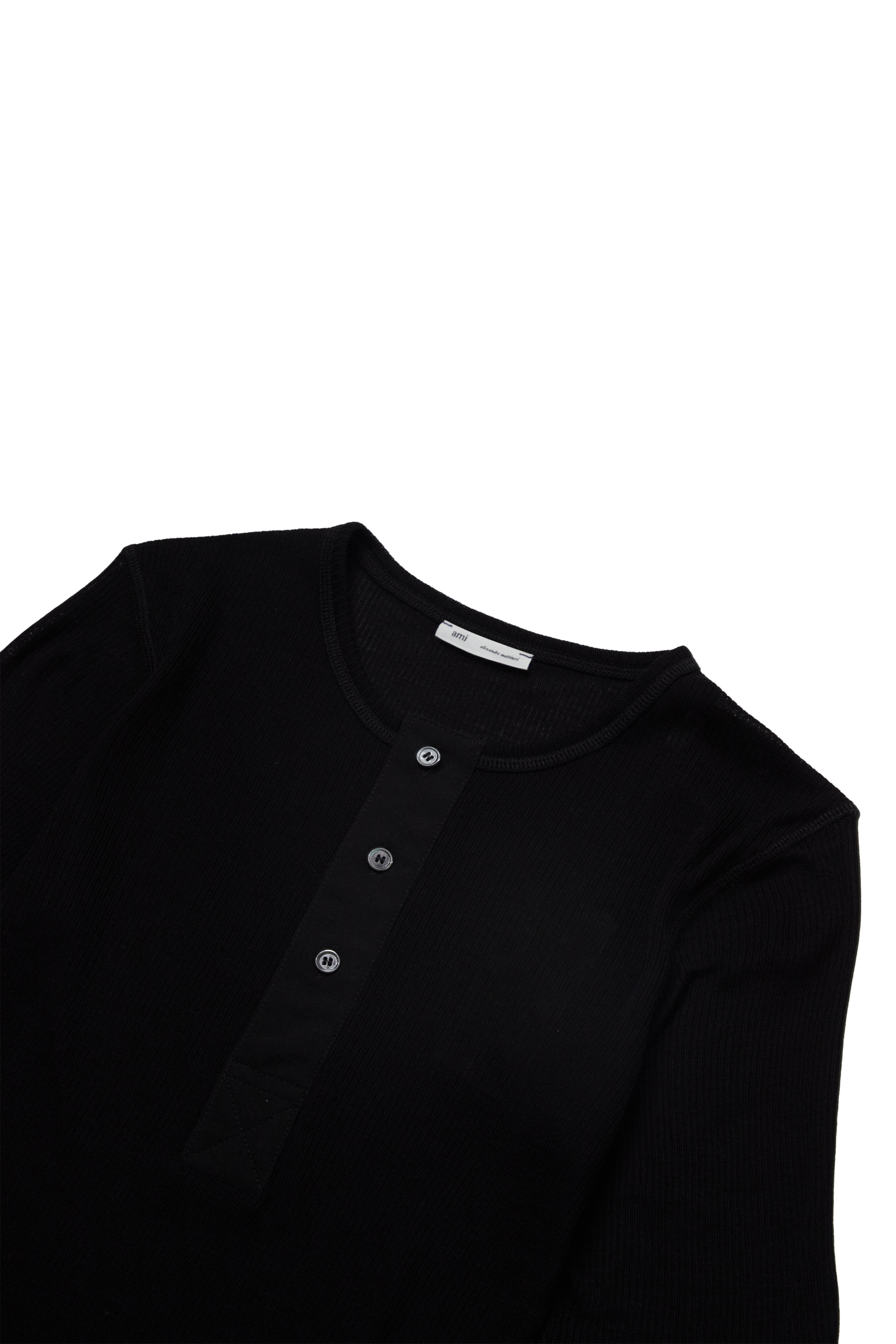 3-BUTTON T-SHIRT thumbnail 2