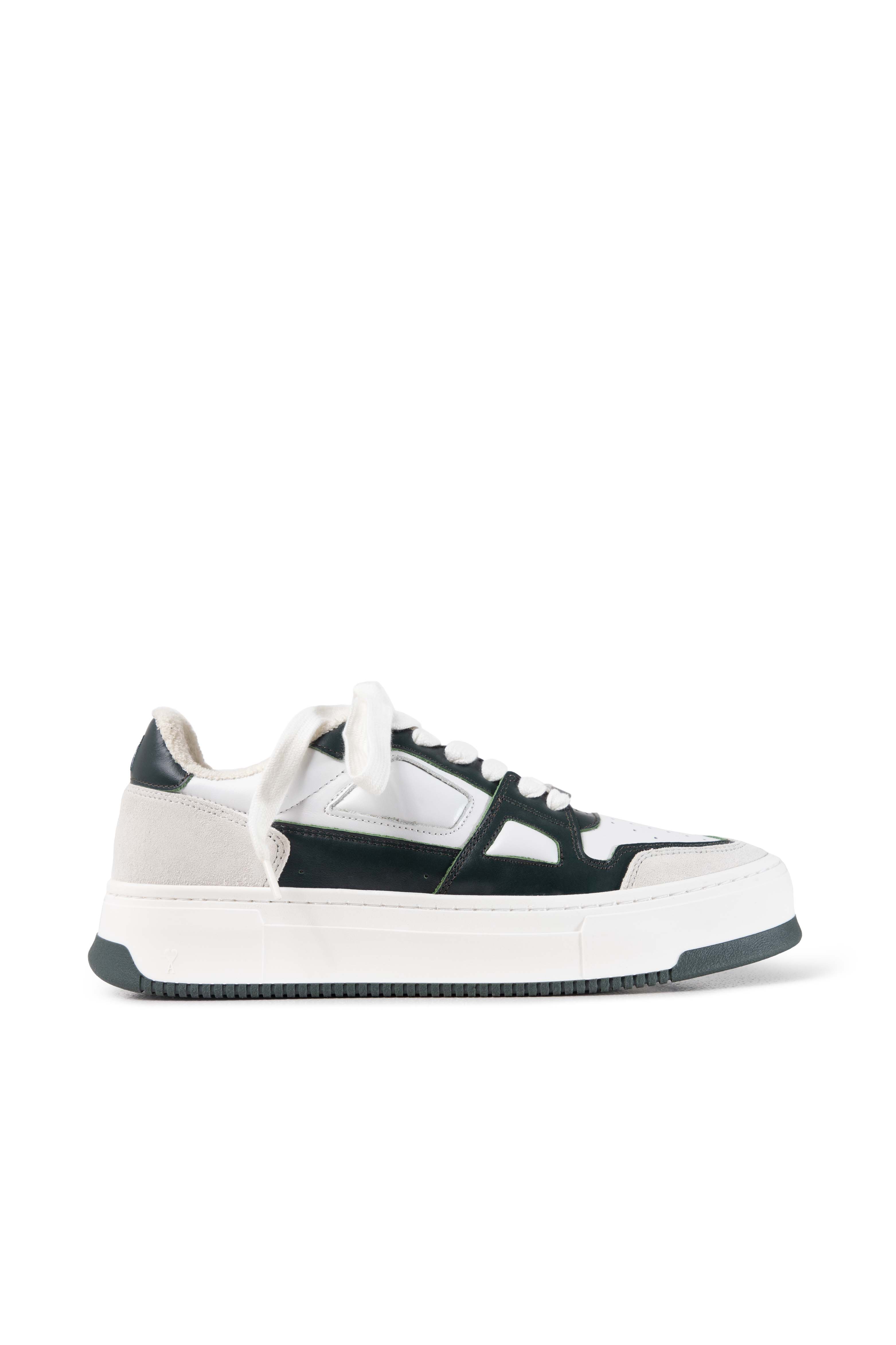 NEW ARCADE SNEAKER