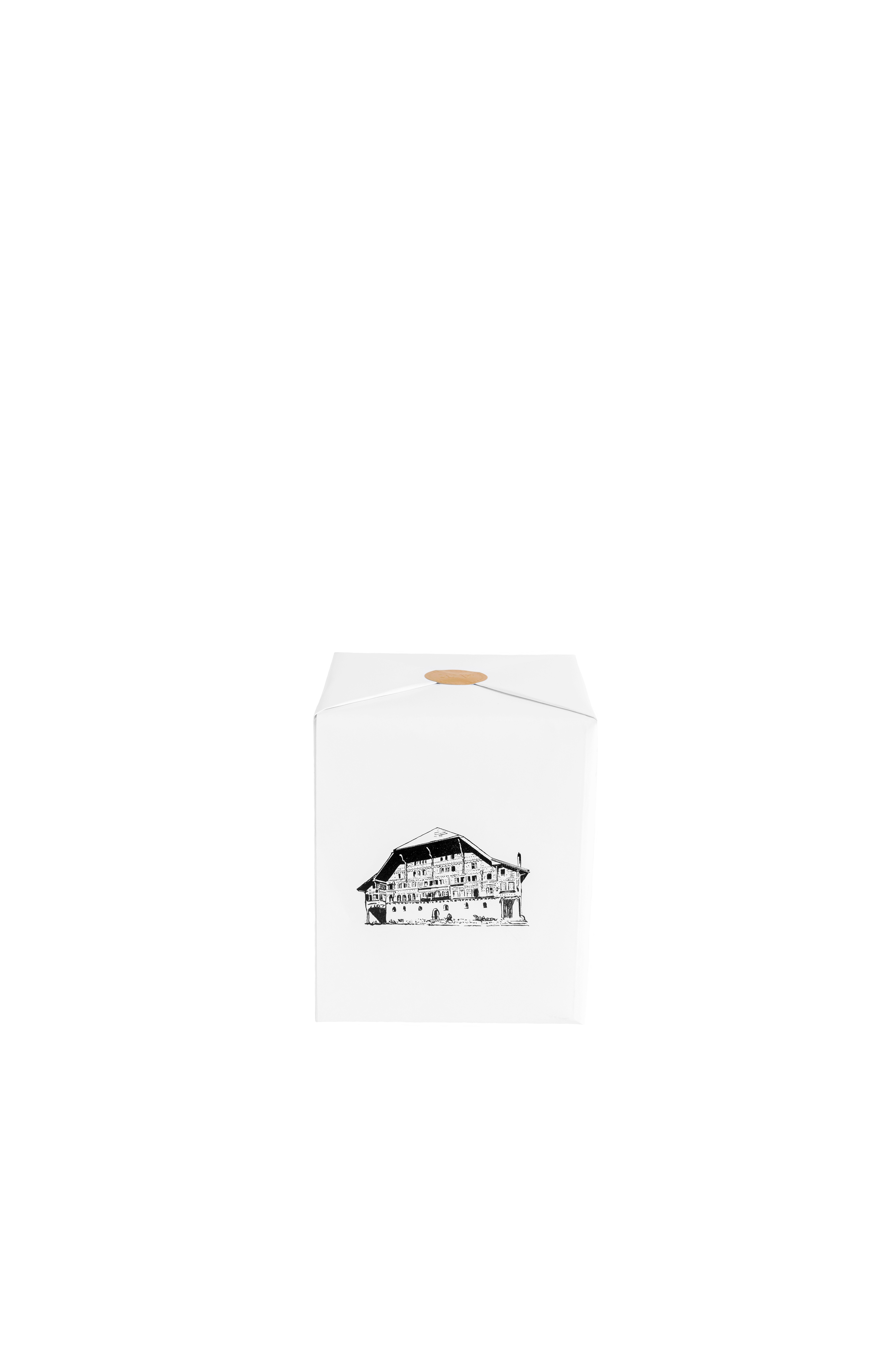 GRAND CHALET SCENTED CANDLE thumbnail 3