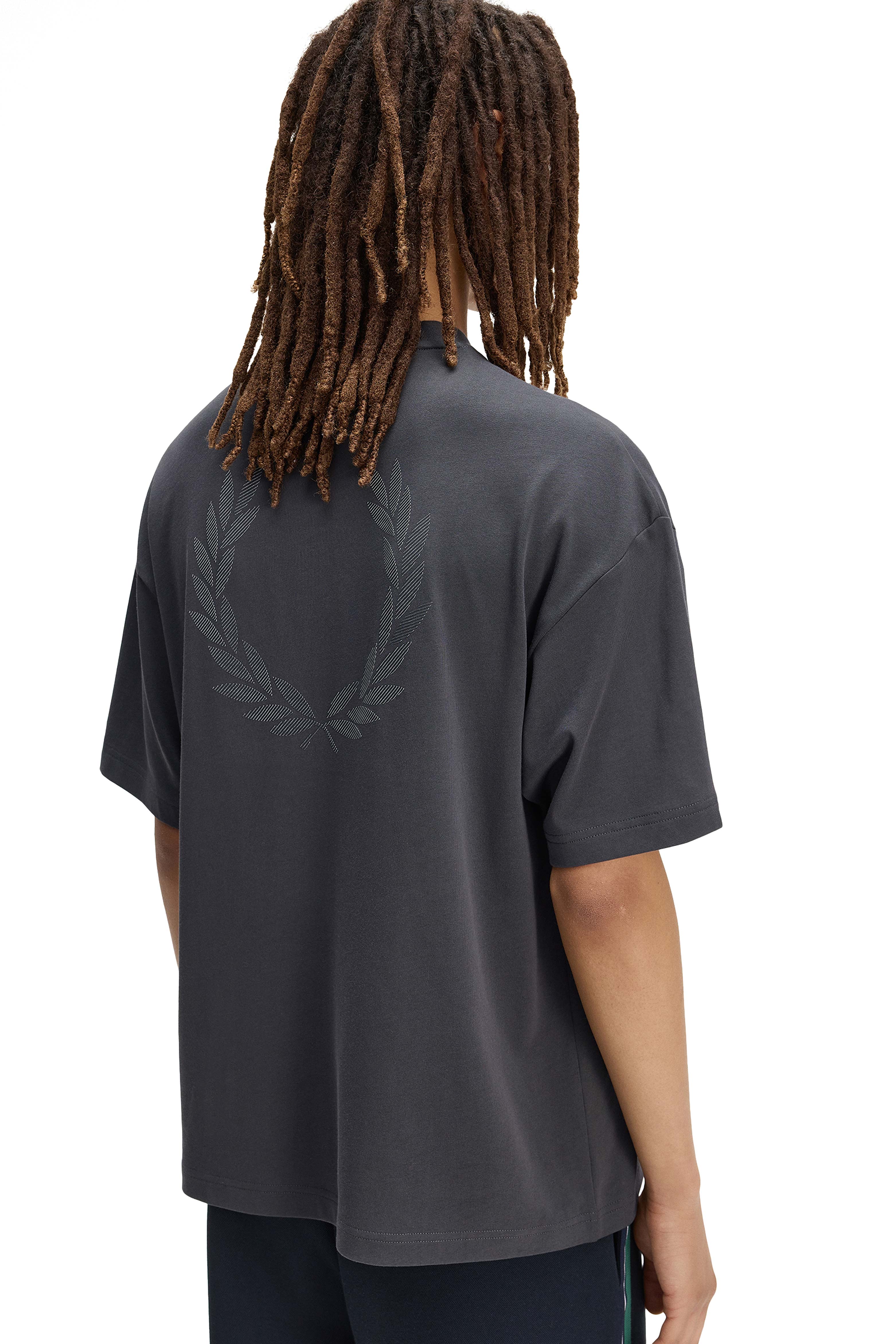 MEN'S BACK PRINT LAUREL WREATH T-SHIRT thumbnail 5