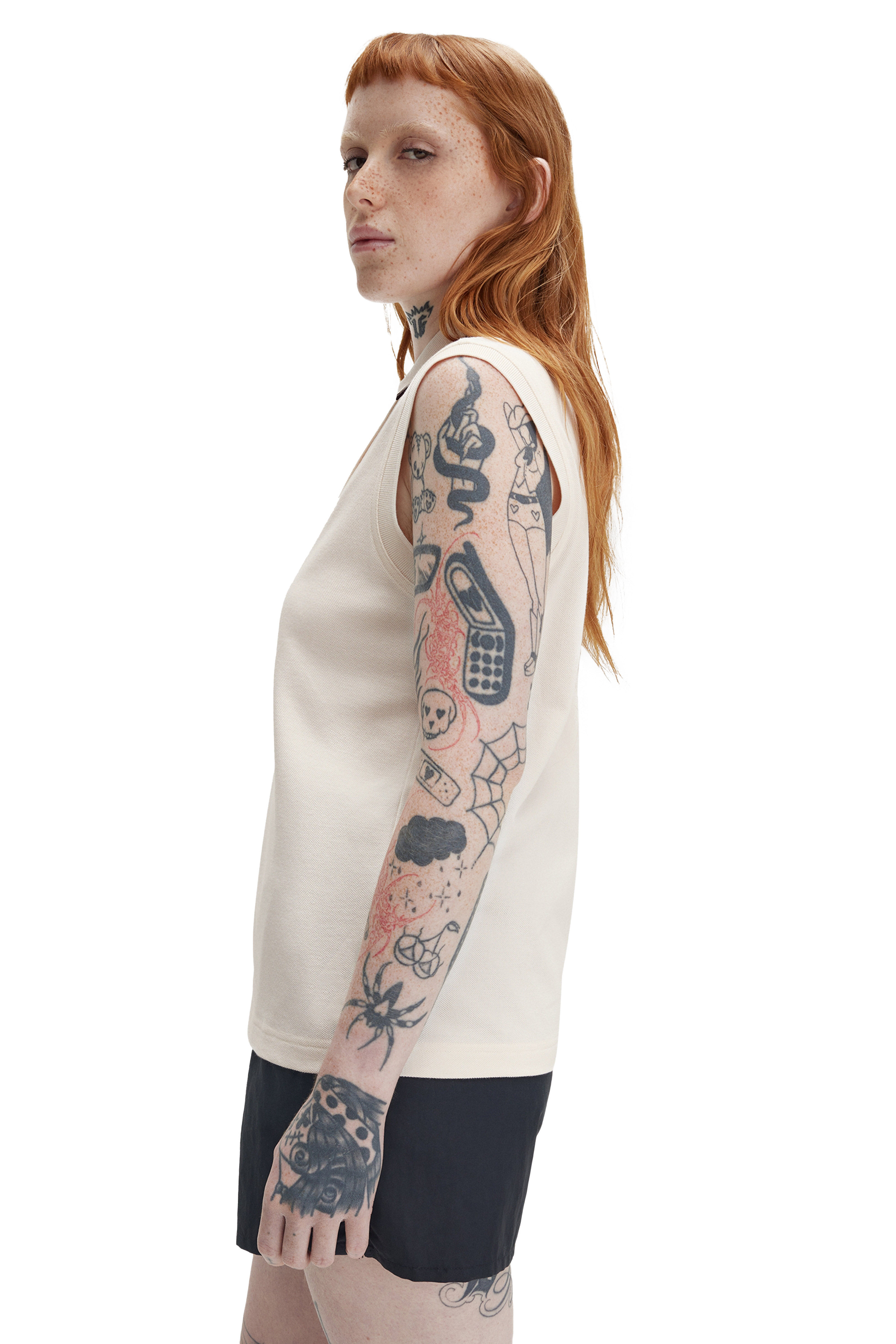 SLEEVELESS FRED PERRY SHIRT thumbnail 5