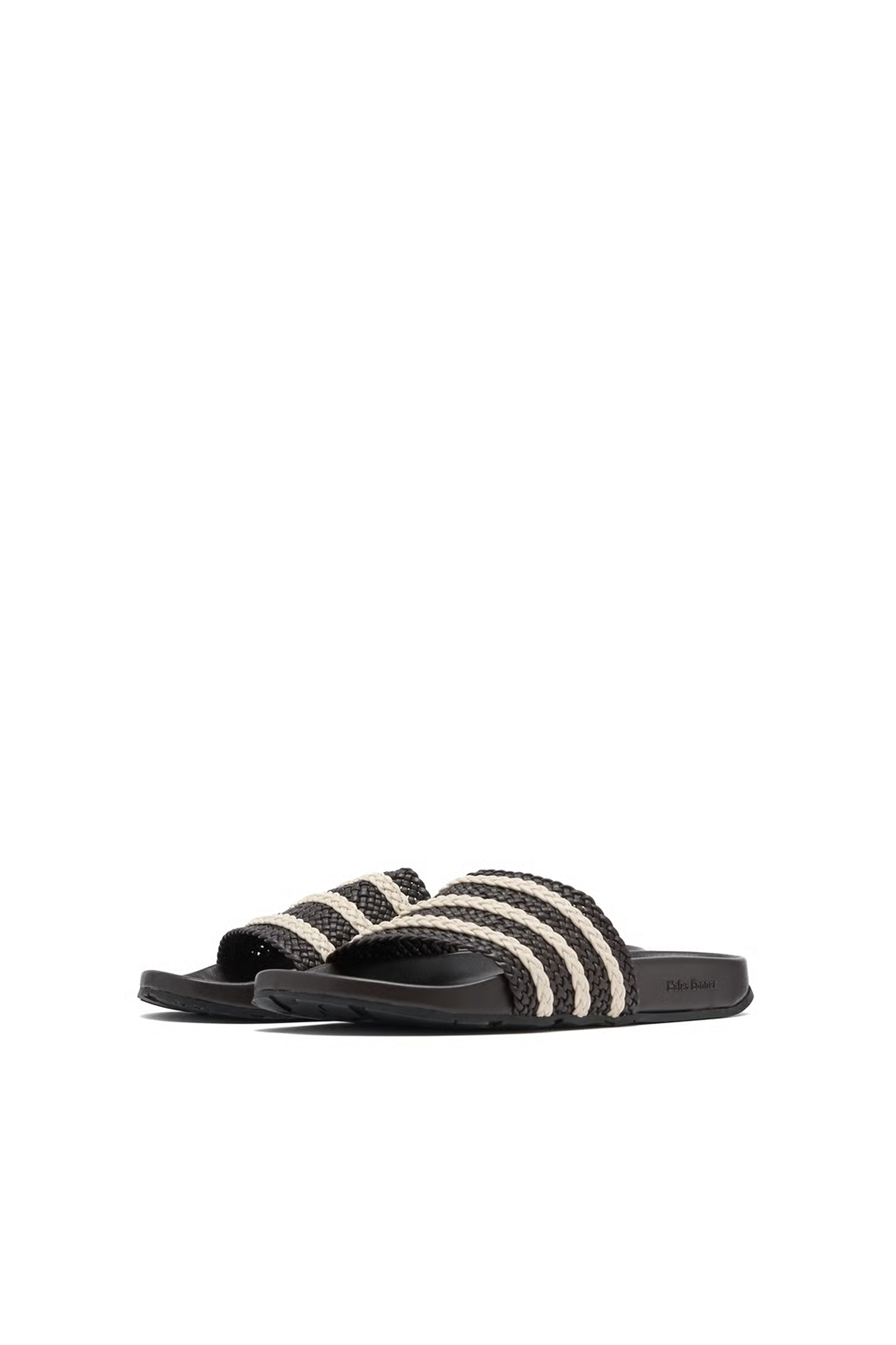 WB ADILETTE thumbnail 4