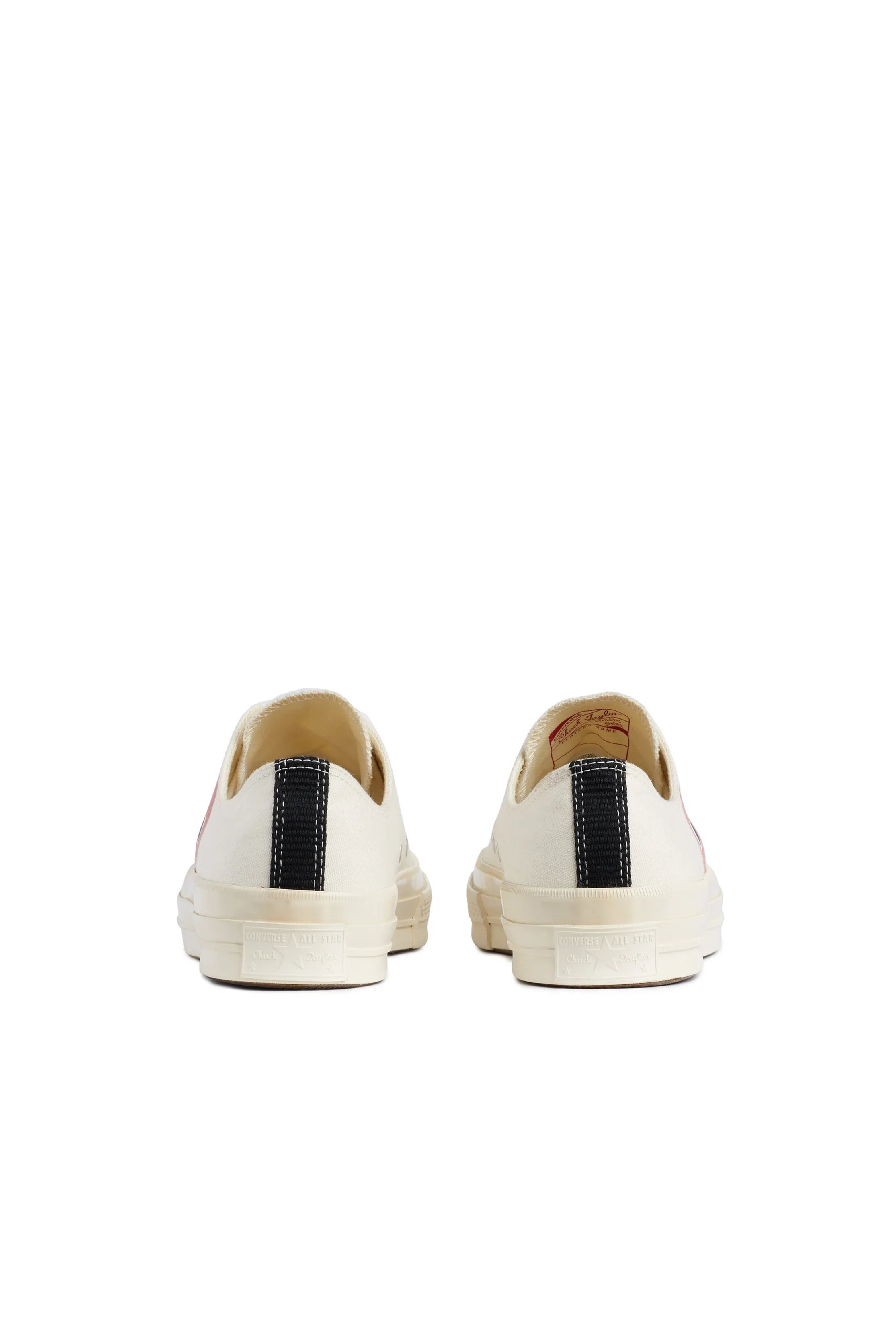 PLAY CONVERSE RED HEART LOW thumbnail 3