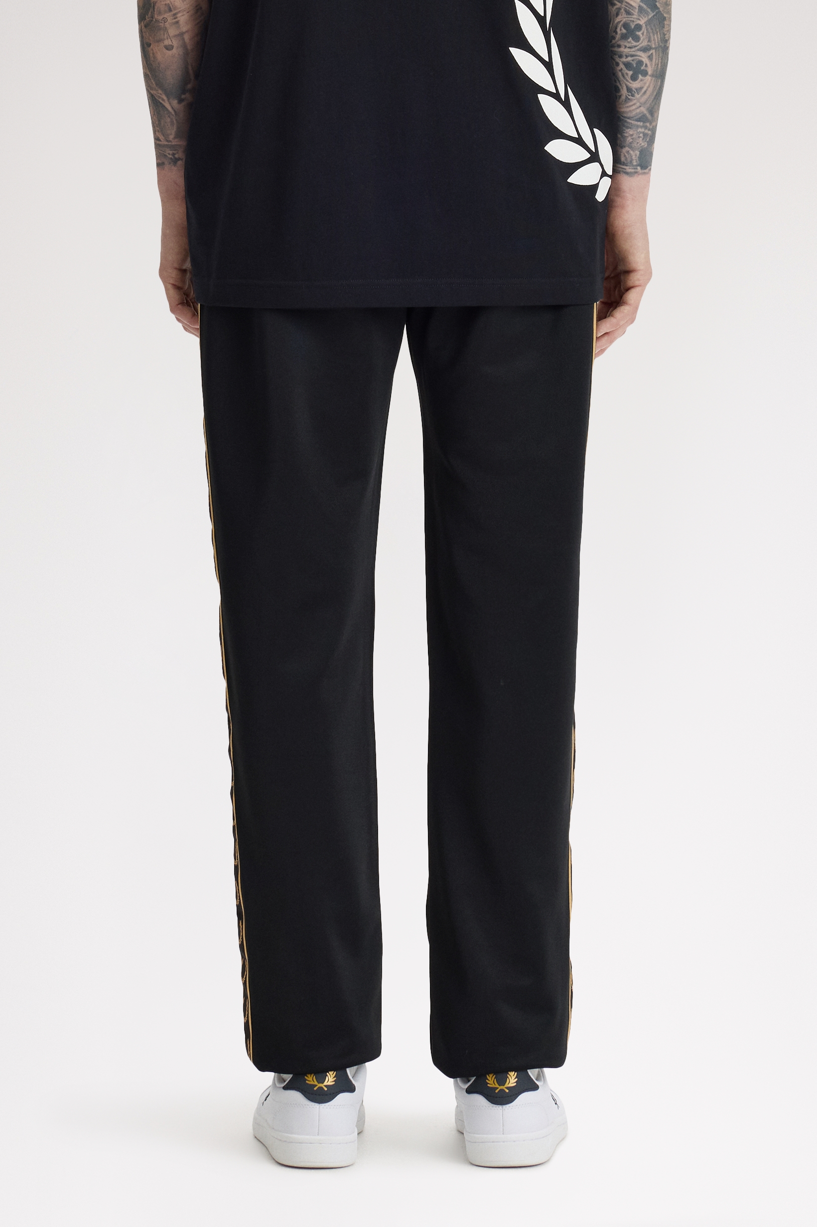 MEN'S CONTRAST TAPE TRACK PANTS thumbnail 3