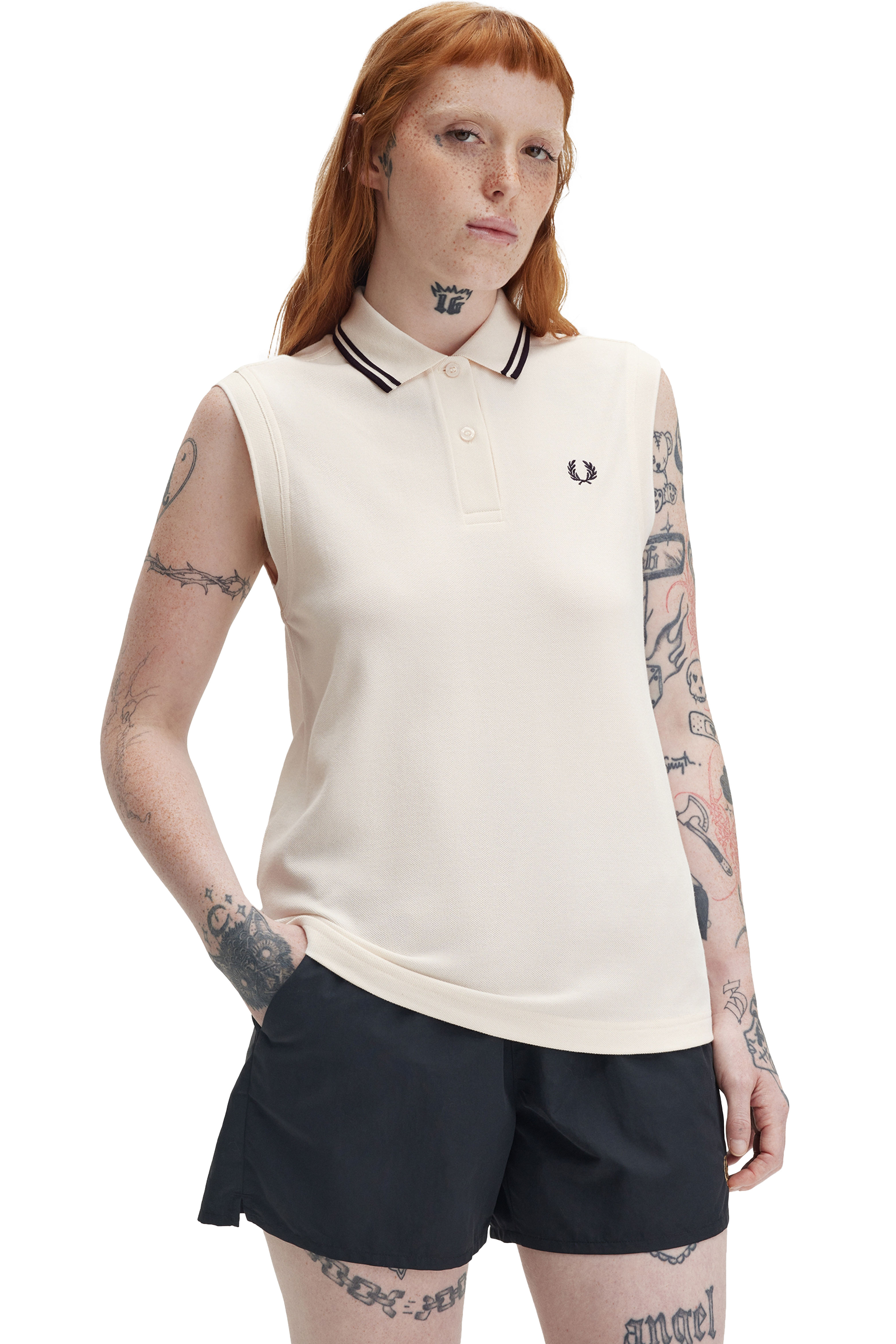 SLEEVELESS FRED PERRY SHIRT thumbnail 3