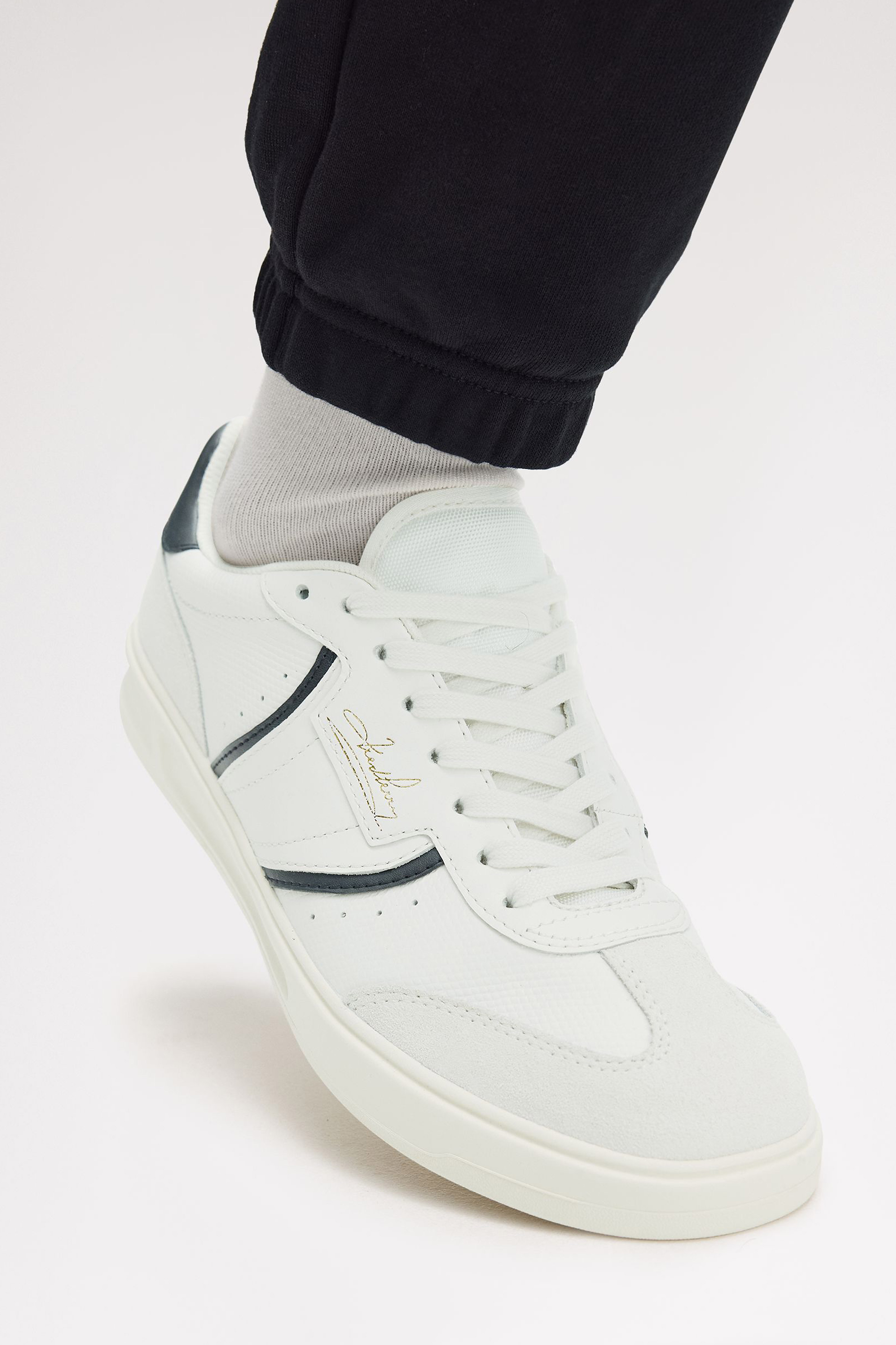 B4 EMBOSSED LEATHER / SUEDE thumbnail 9