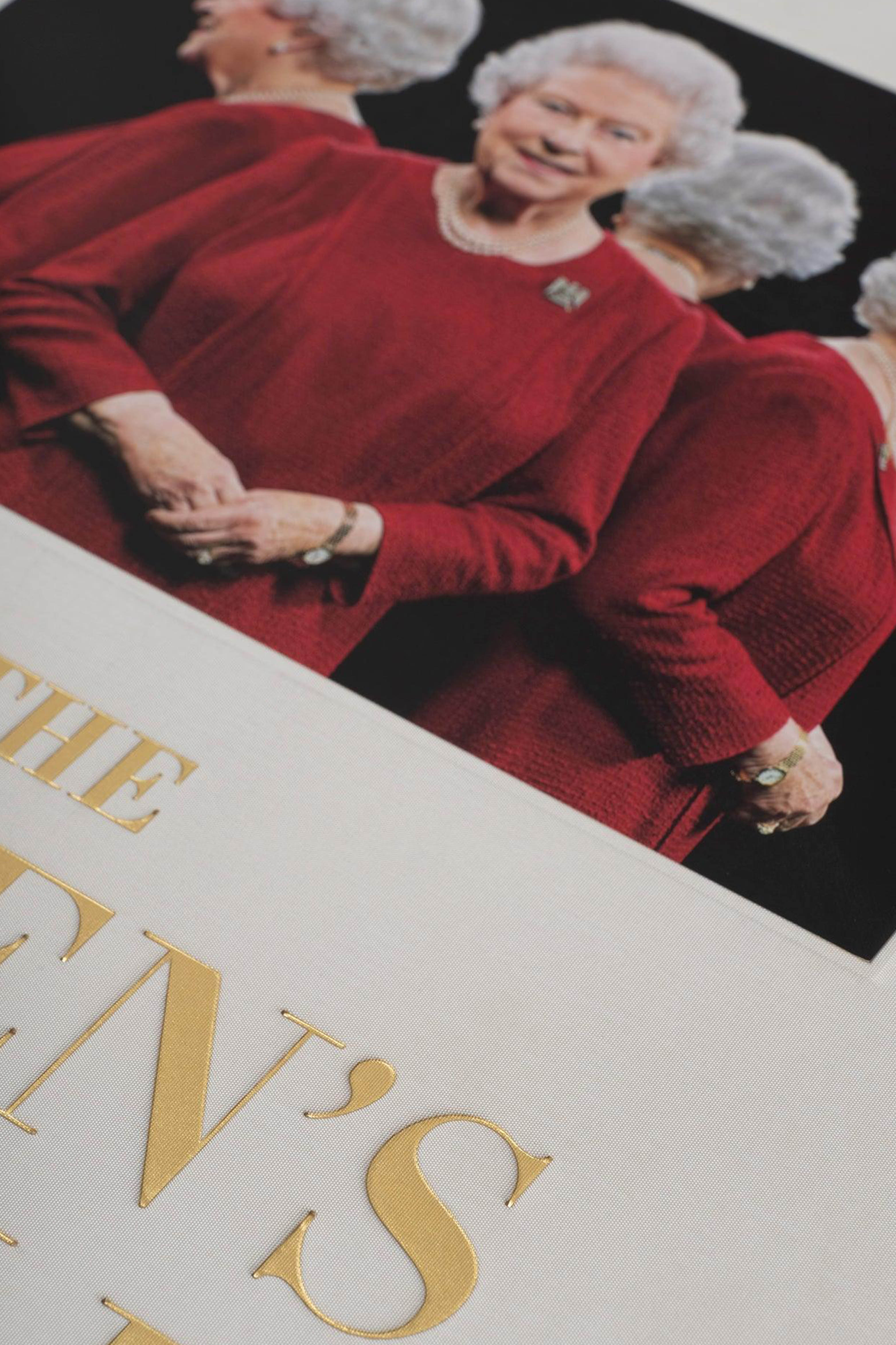 THE QUEEN'S PEOPLE thumbnail 5