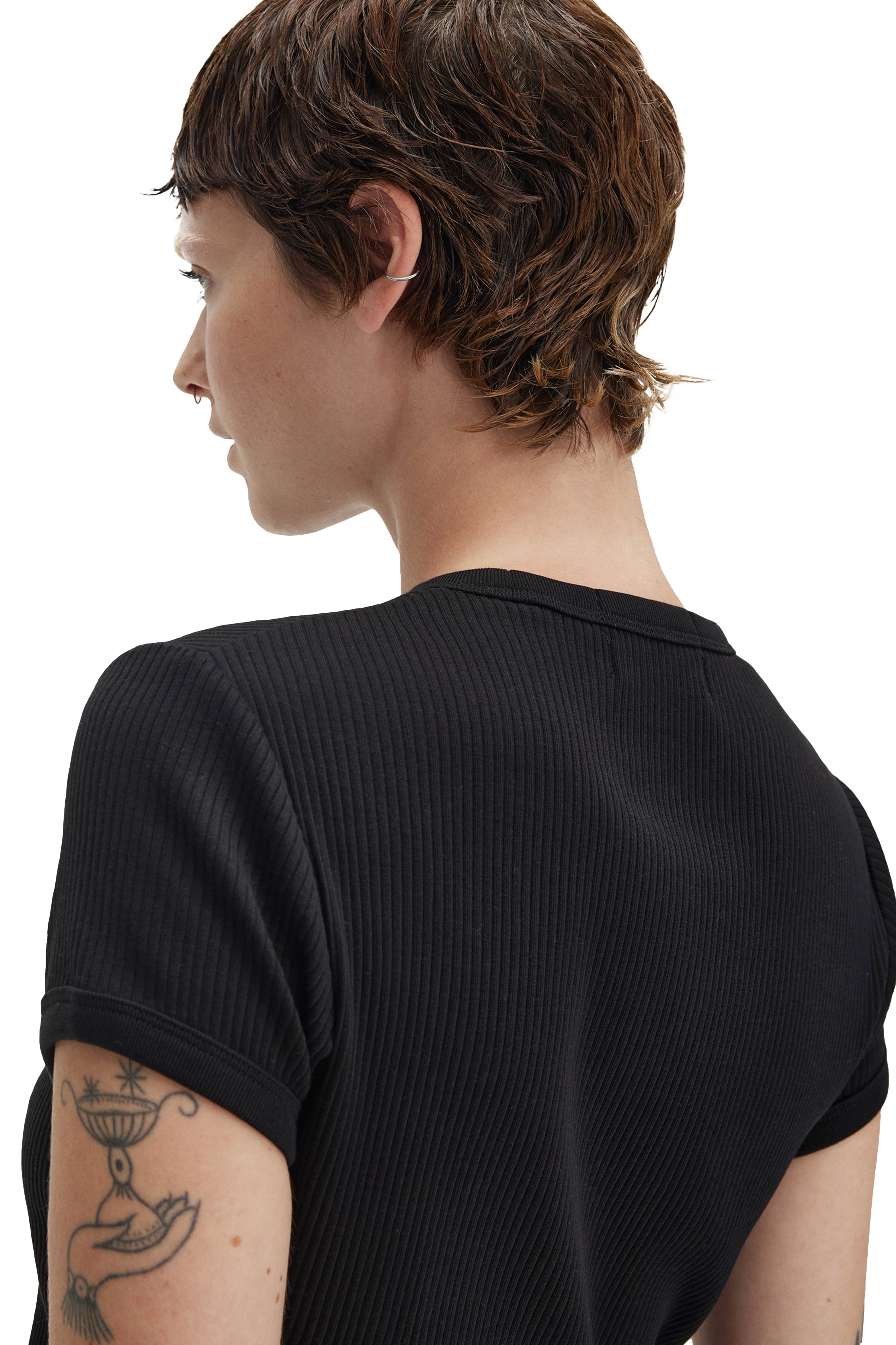 RIBBED T-SHIRT thumbnail 6