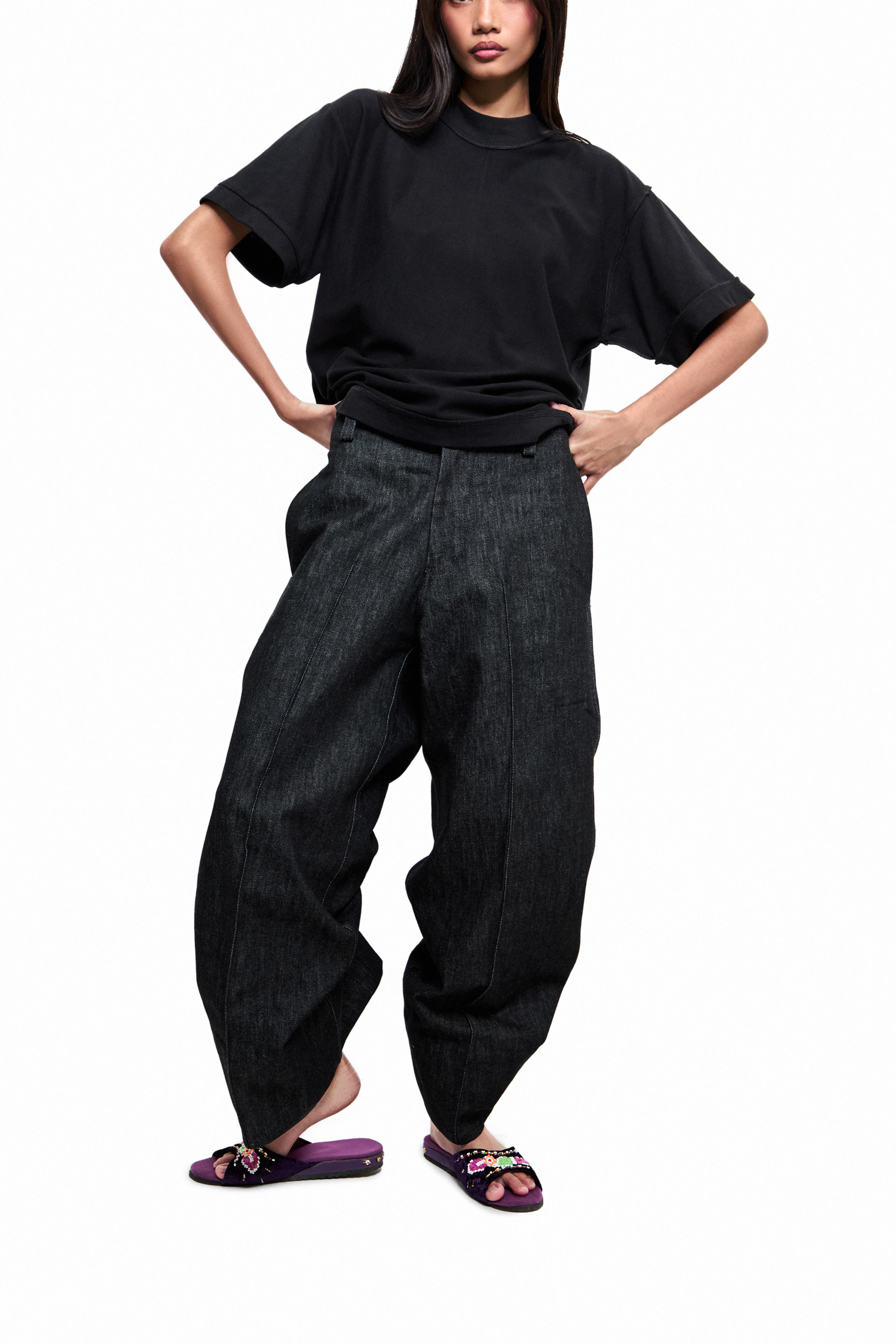 UNIVERS X CARL JAN CRUZ SOFT KNEE JEANS thumbnail 7
