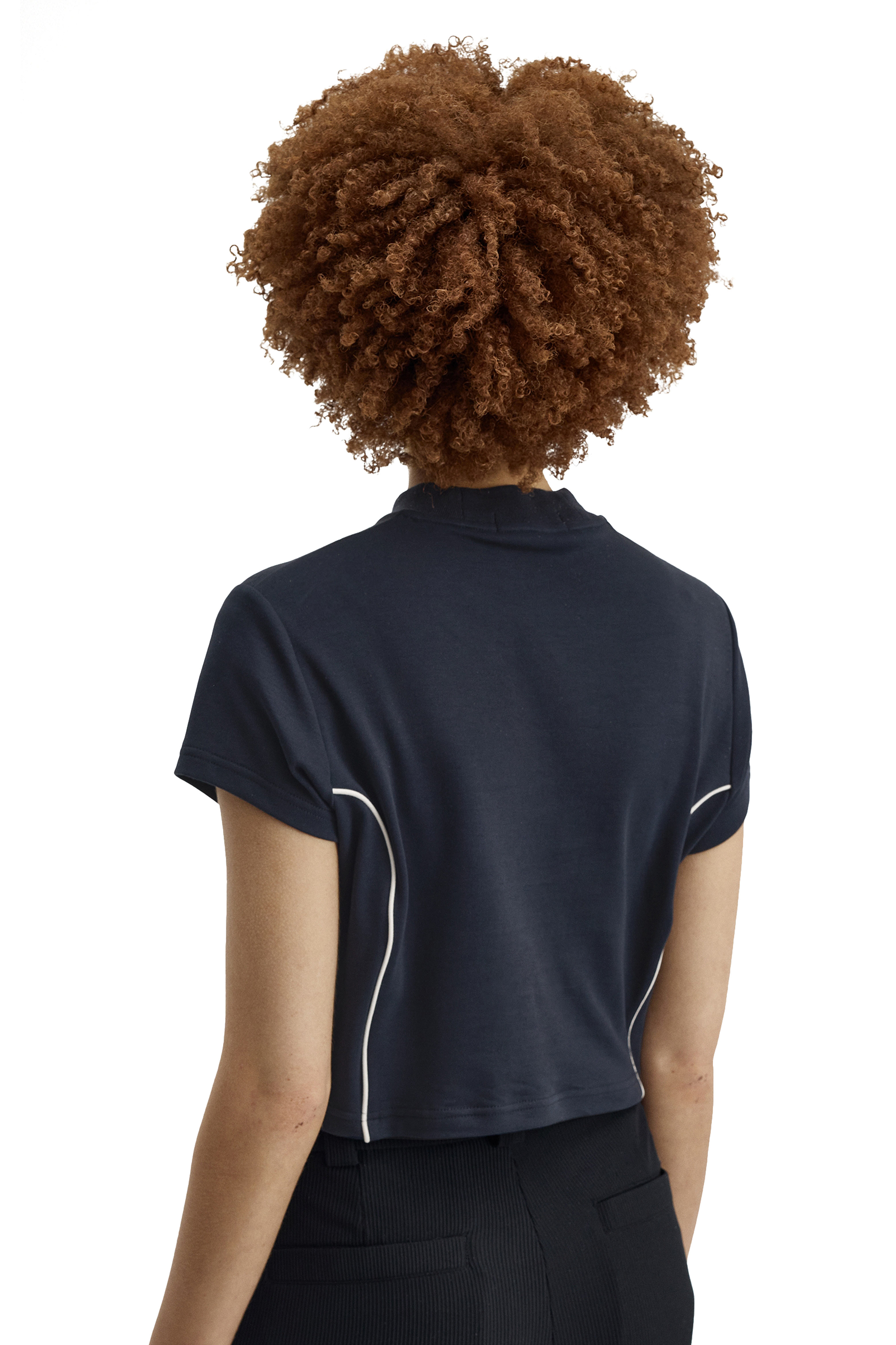 PIPED SEAMS MOCK NECK T-SHIRT thumbnail 5