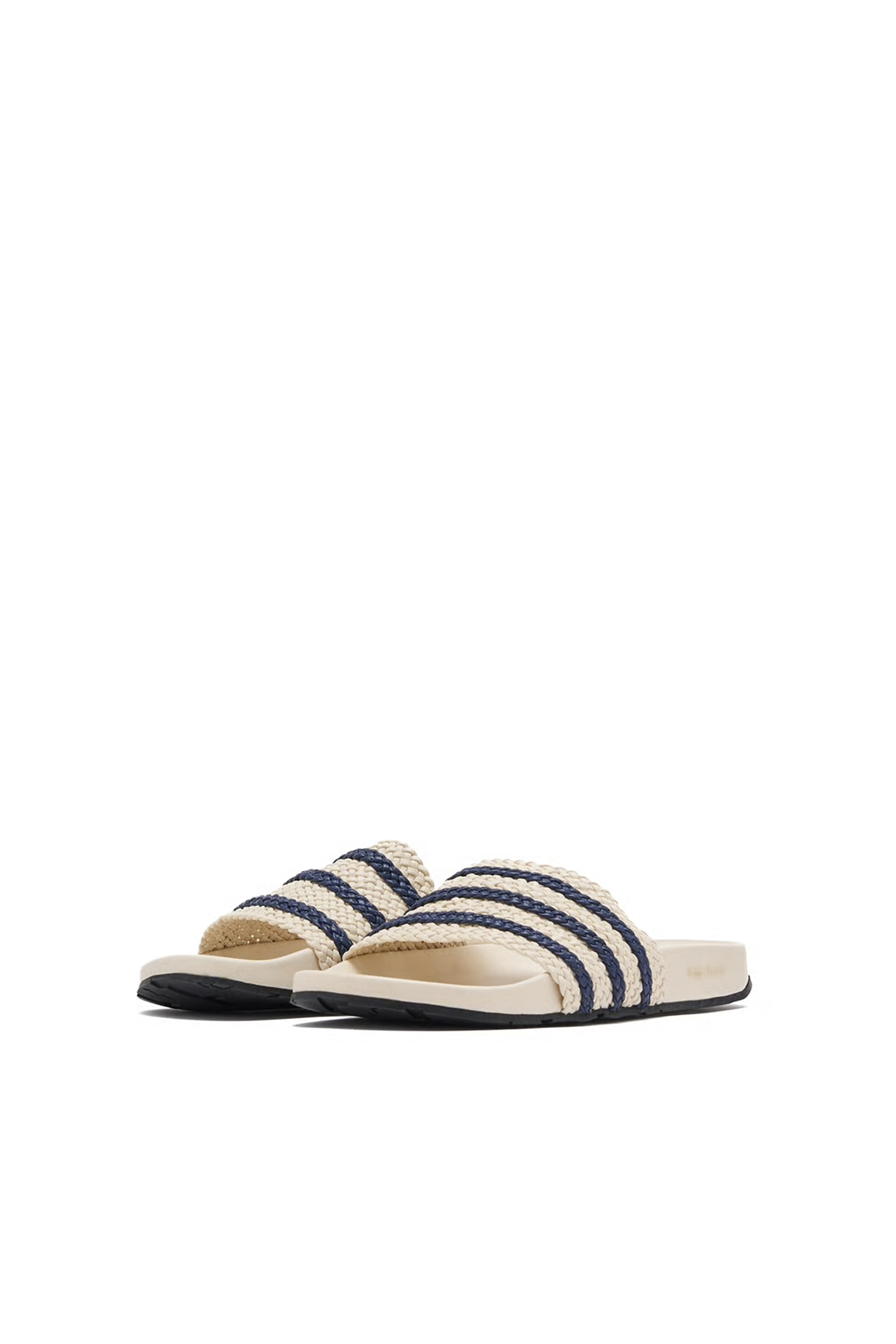 WB ADILETTE thumbnail 4