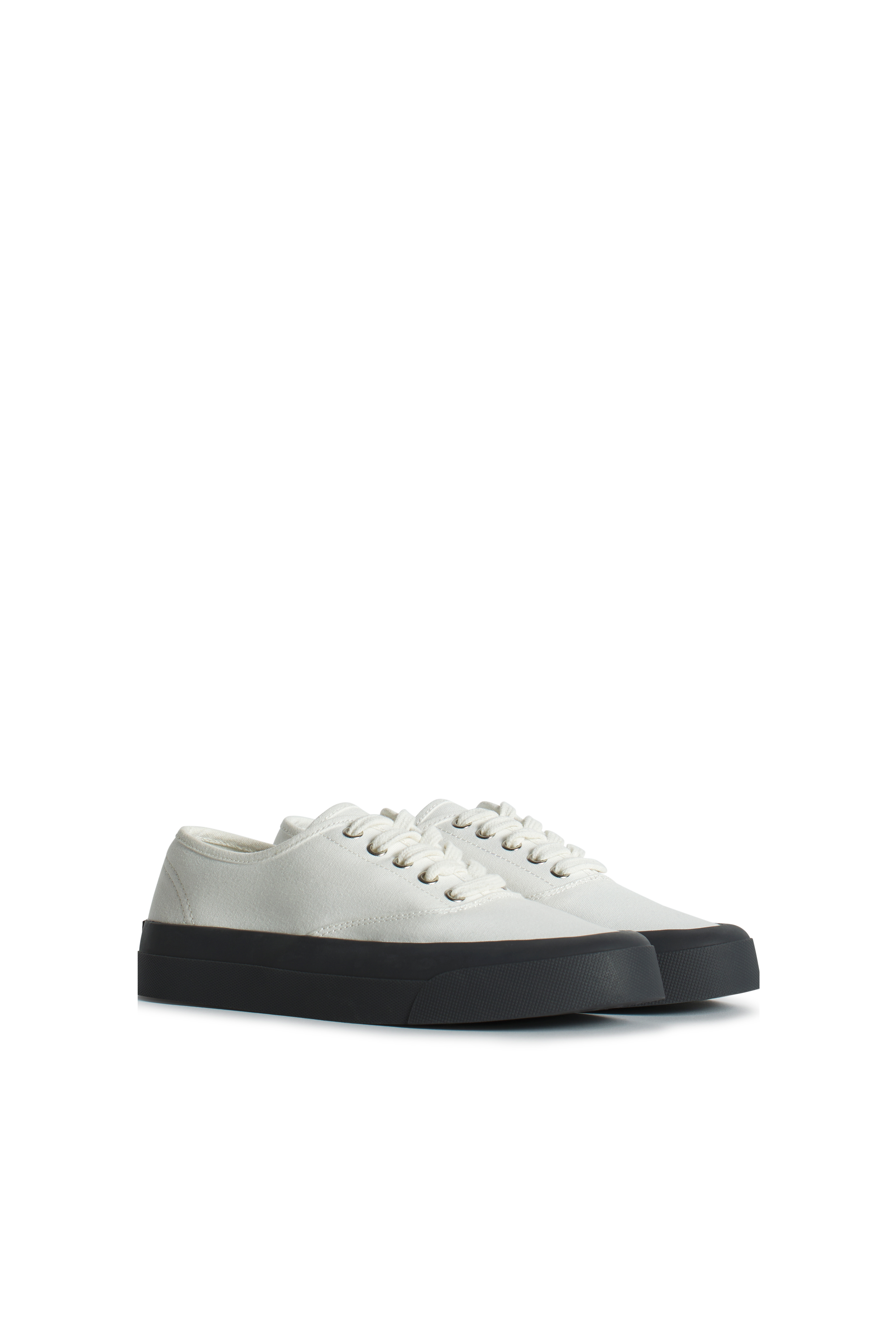CANVAS LACE-UP SNEAKERS thumbnail 2