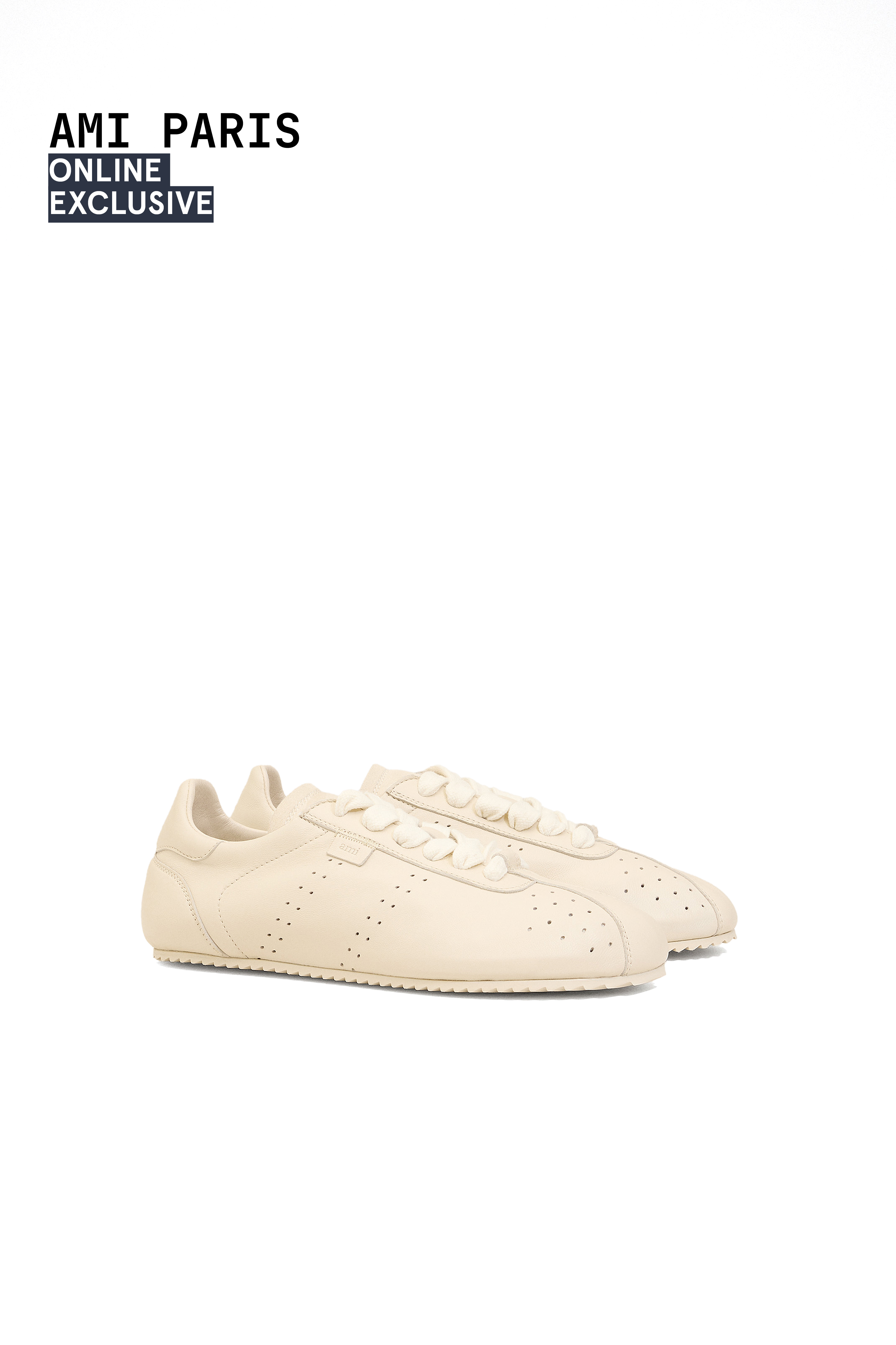 LOW TOP SOFT SNEAKERS