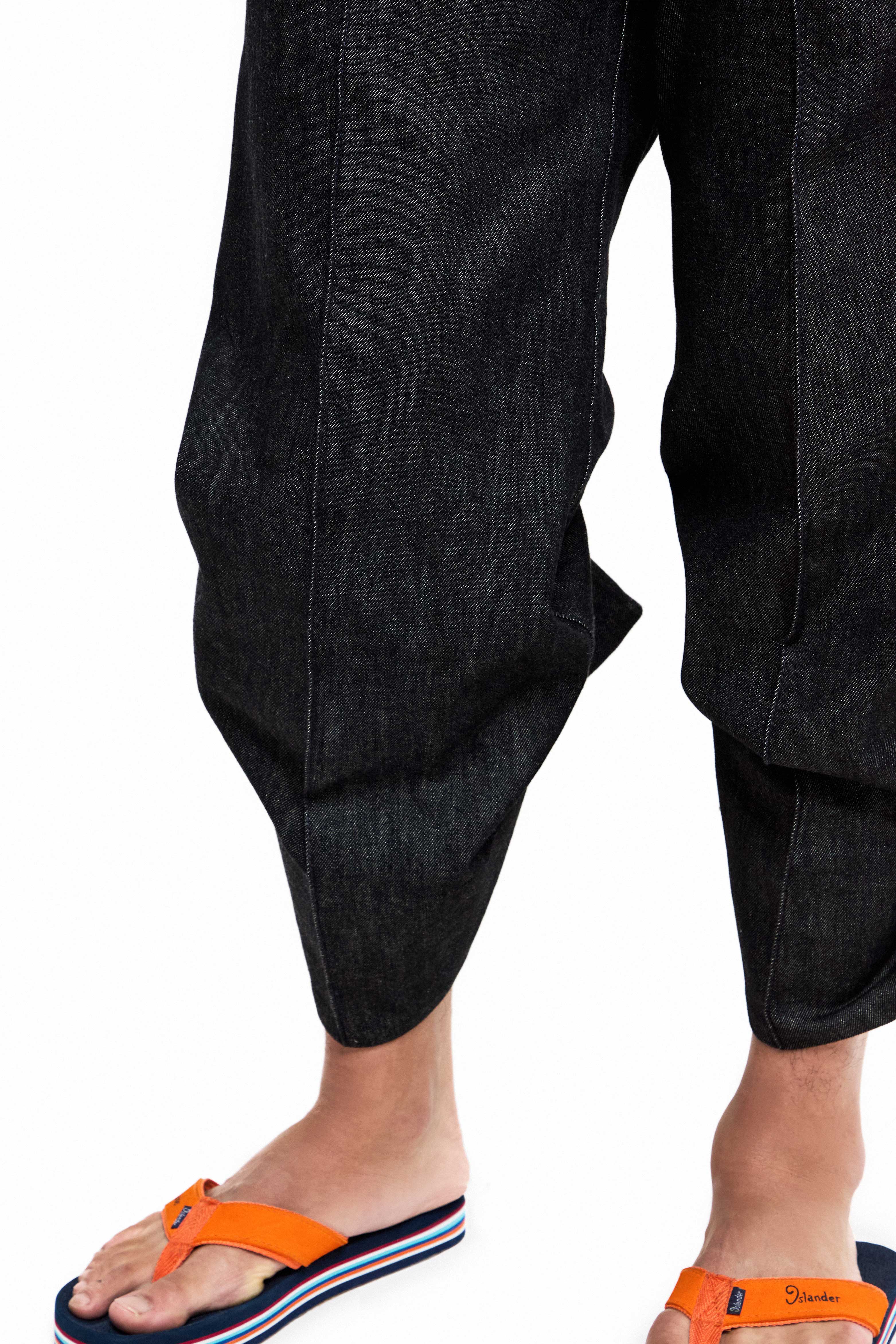 UNIVERS X CARL JAN CRUZ UNISEX SOFT KNEE JEANS thumbnail 5