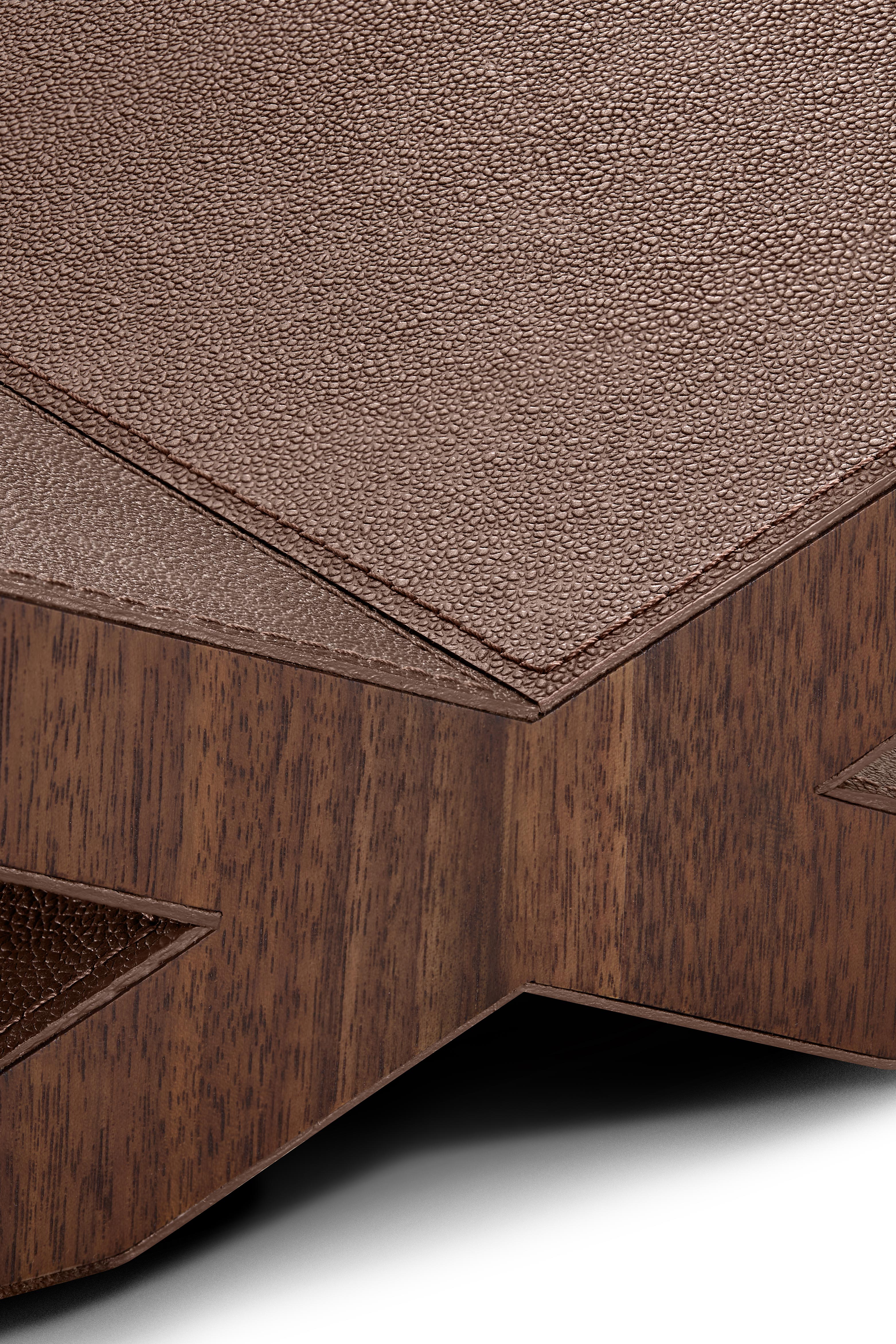 CULTURE BOOKSTAND ULTIMATE thumbnail 2